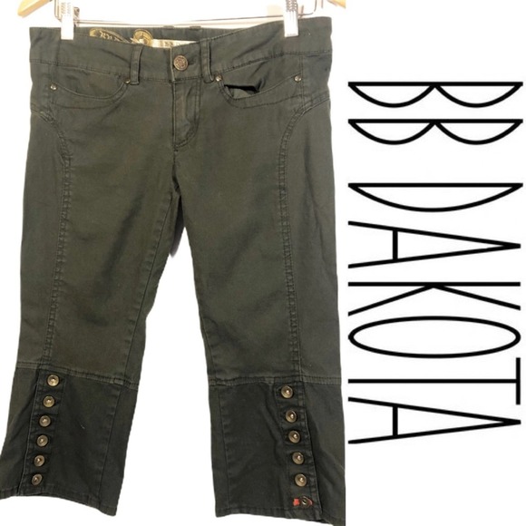 BB Dakota Green Cropped Pants Buttons Down the Leg Size 5 - Picture 1 of 7